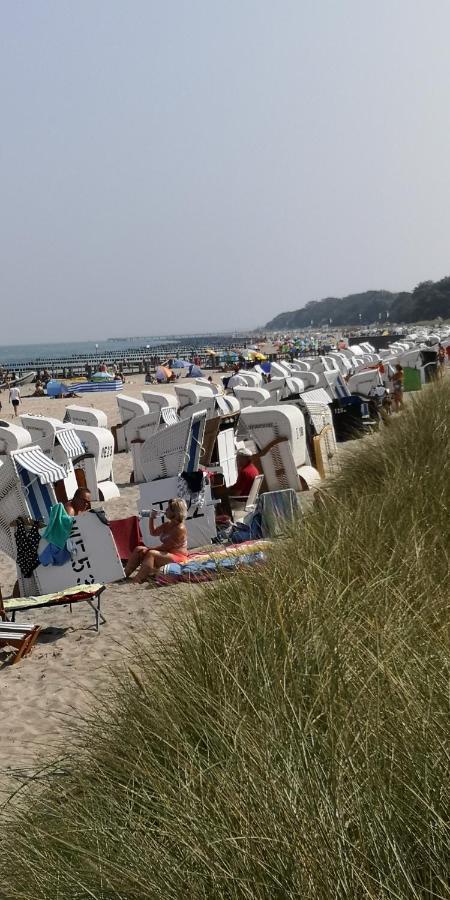 Zentrale Und Strandnahe Ferienwohnung In Kuehlungsborn Ost Eksteriør bilde